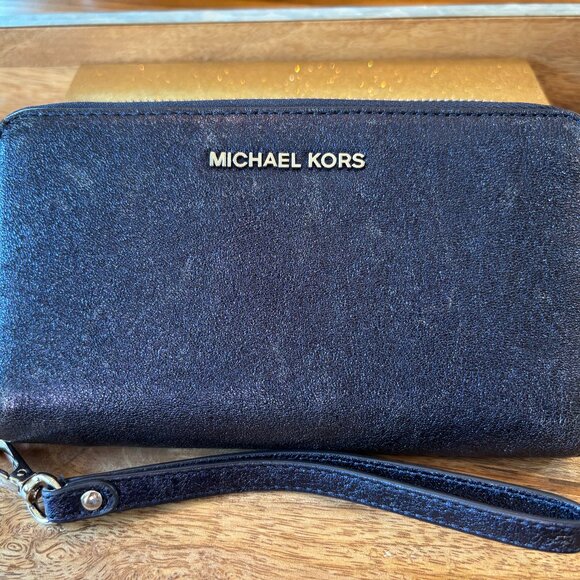 Michael Kors Navy Glitter Multifunction Phone Case, Wallet and Wrislet - Picture 2 of 16